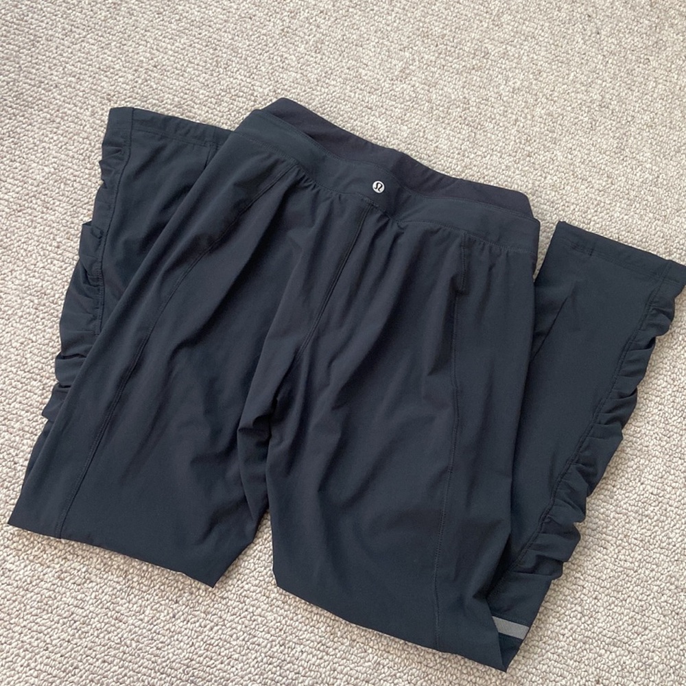 Lululemon Runderful pant - Picture 4 of 11